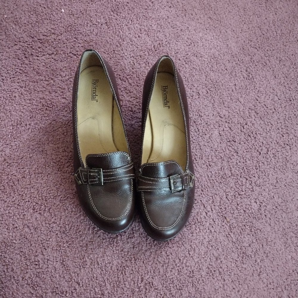 Bjorndal Brown Mini Heels